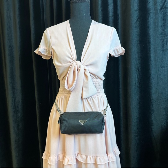 PRADA black nylon pouch crossbody or bum bag with dust bag EXCELLENT - Picture 3 of 15